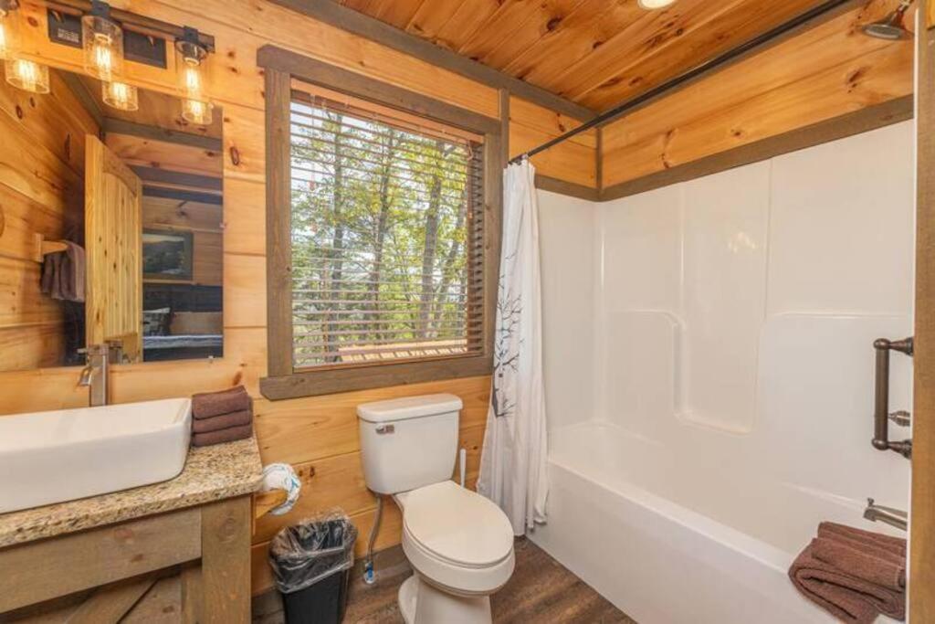 The Appalachian - Your Pigeon Forge Dream Cabinセバービル エクステリア 写真