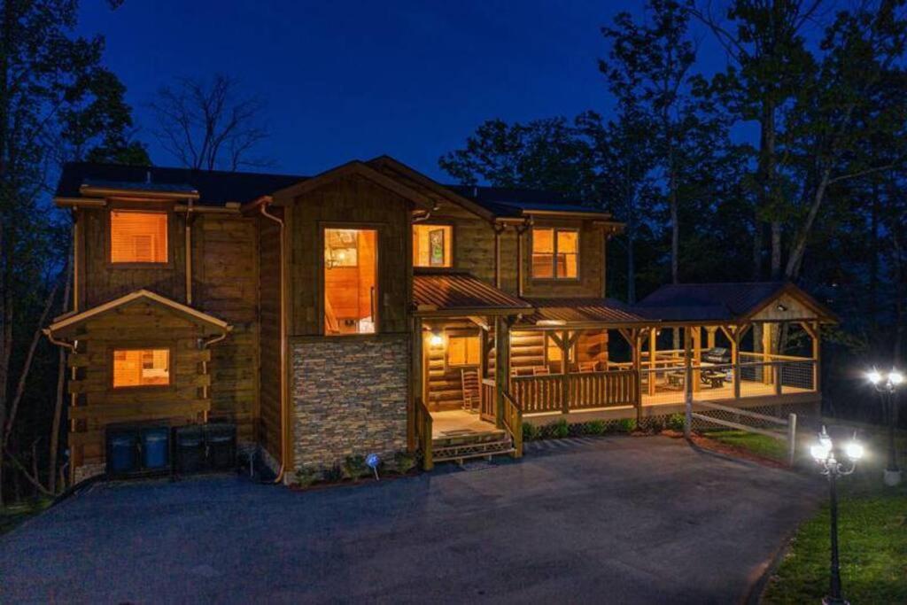 The Appalachian - Your Pigeon Forge Dream Cabinセバービル エクステリア 写真